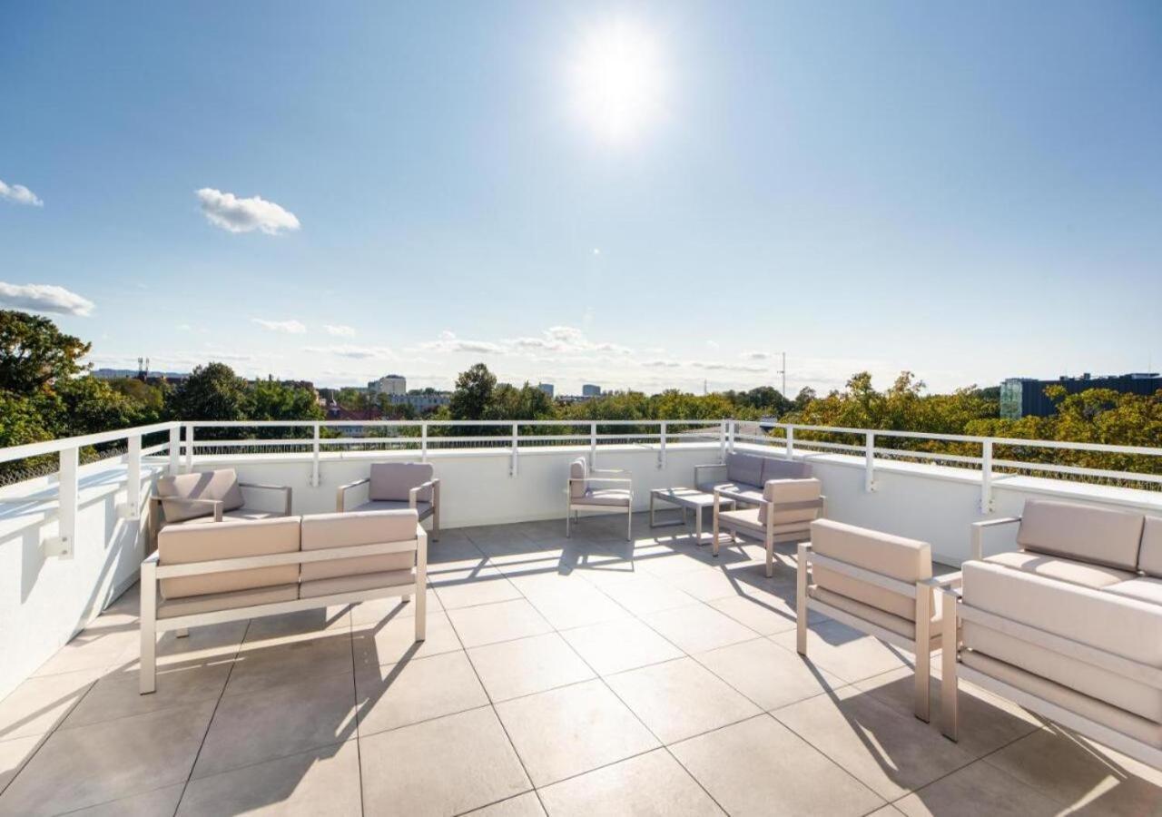 Apartament Whiteblue Kolobrzeg Z Duzym Ogrodkiem - 100 M Od Plazy! Whiteblue Kolberg Apartment Mit Grossem Garten - 100 M Vom Strand Entfernt! Whiteblue Kolobrzeg Apartman S Velkou Zahradou - 100 M Od Plaze! Zewnętrze zdjęcie