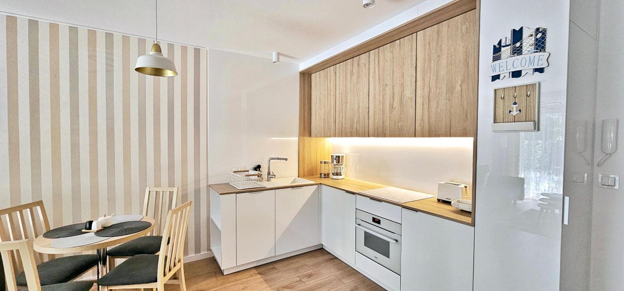 Apartament Whiteblue Kolobrzeg Z Duzym Ogrodkiem - 100 M Od Plazy! Whiteblue Kolberg Apartment Mit Grossem Garten - 100 M Vom Strand Entfernt! Whiteblue Kolobrzeg Apartman S Velkou Zahradou - 100 M Od Plaze! Zewnętrze zdjęcie