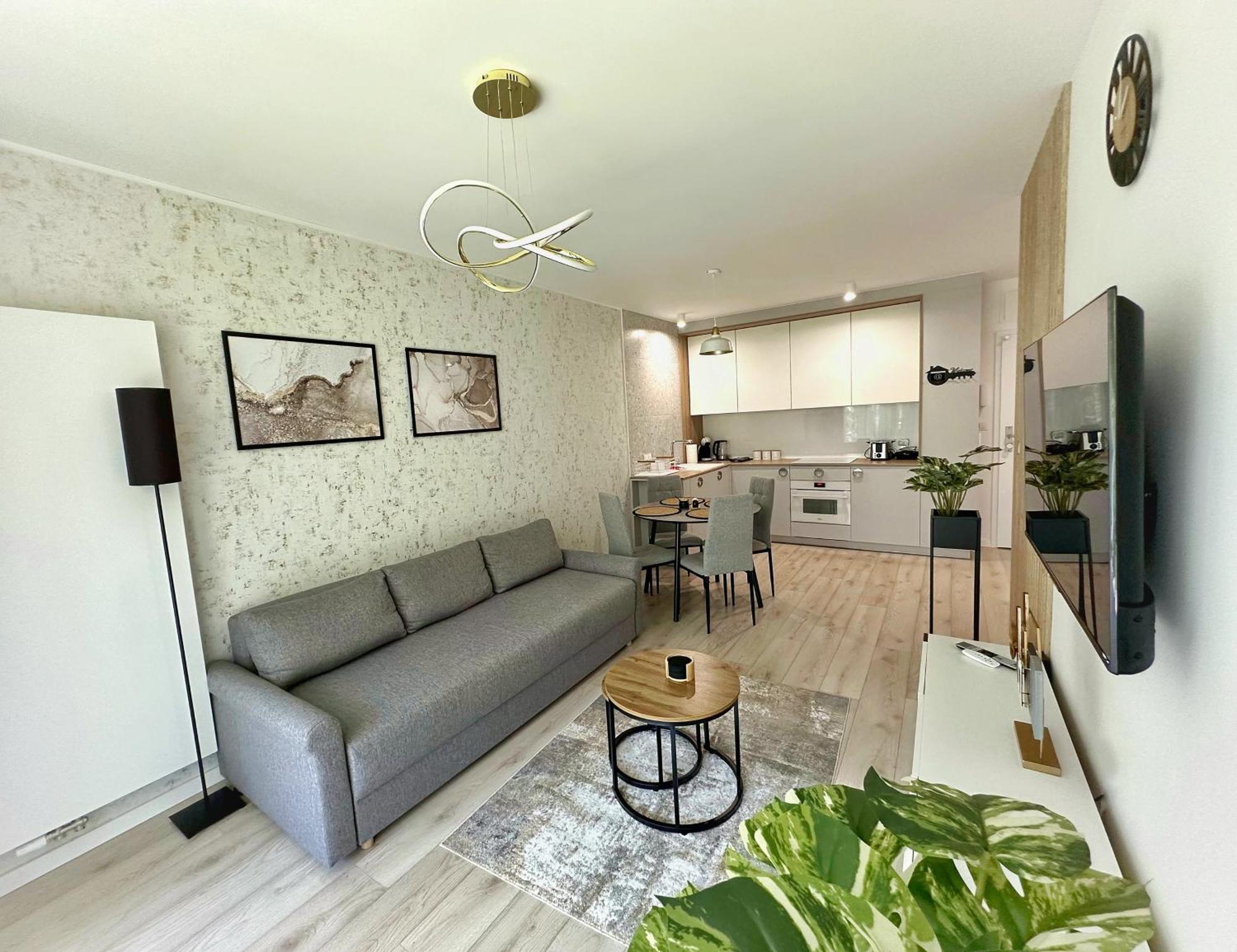 Apartament Whiteblue Kolobrzeg Z Duzym Ogrodkiem - 100 M Od Plazy! Whiteblue Kolberg Apartment Mit Grossem Garten - 100 M Vom Strand Entfernt! Whiteblue Kolobrzeg Apartman S Velkou Zahradou - 100 M Od Plaze! Zewnętrze zdjęcie